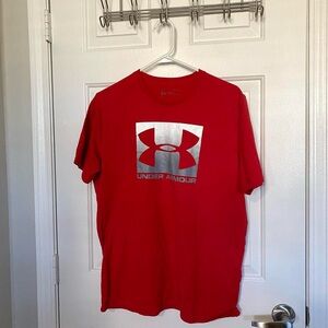 Red Athletic Large Under Armour Shirt